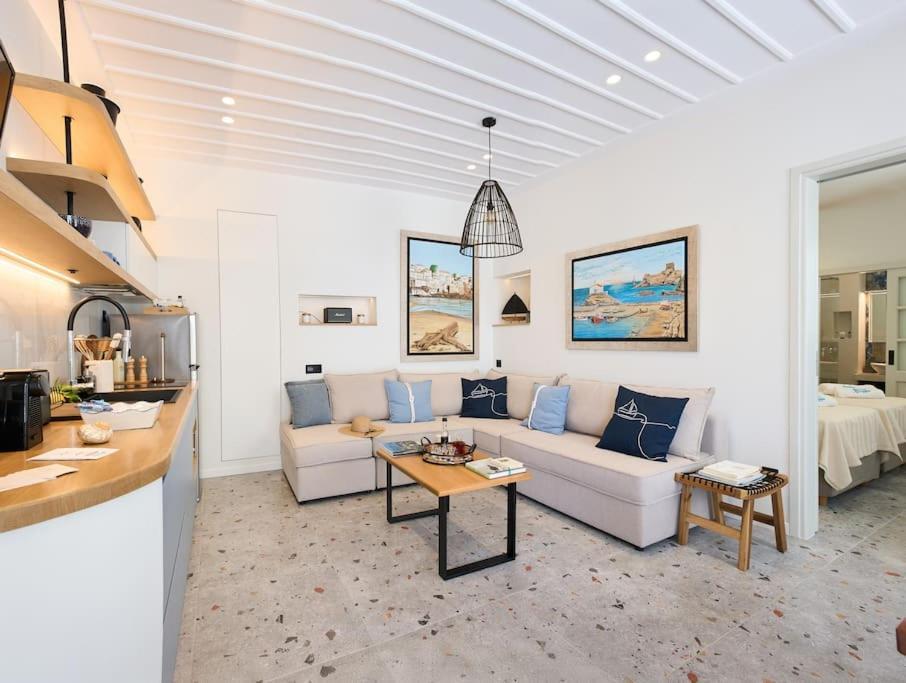 Apaggio Boutique House Andros Town
